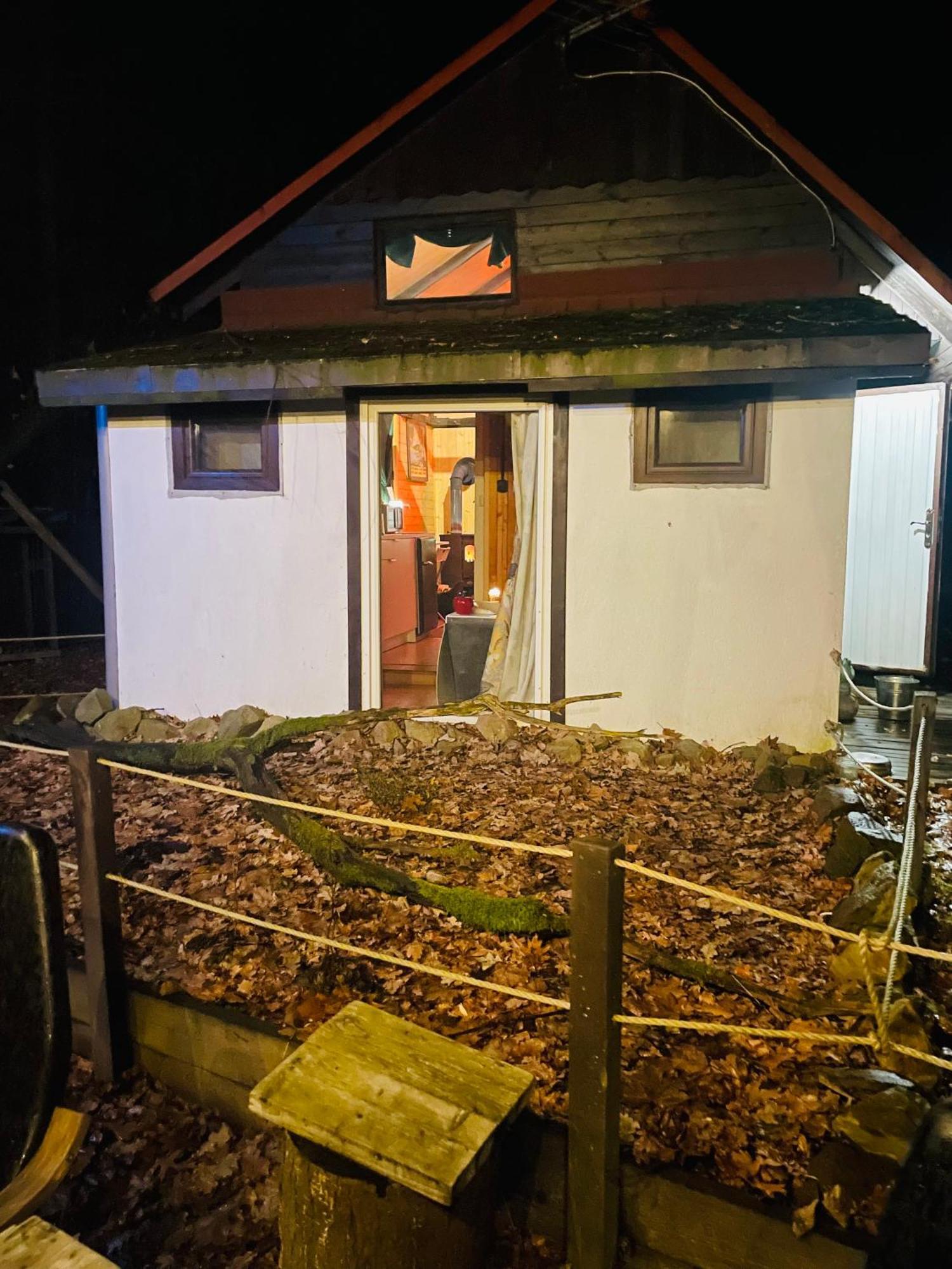 Romantyczna Chatka Pisarzowice  Dış mekan fotoğraf