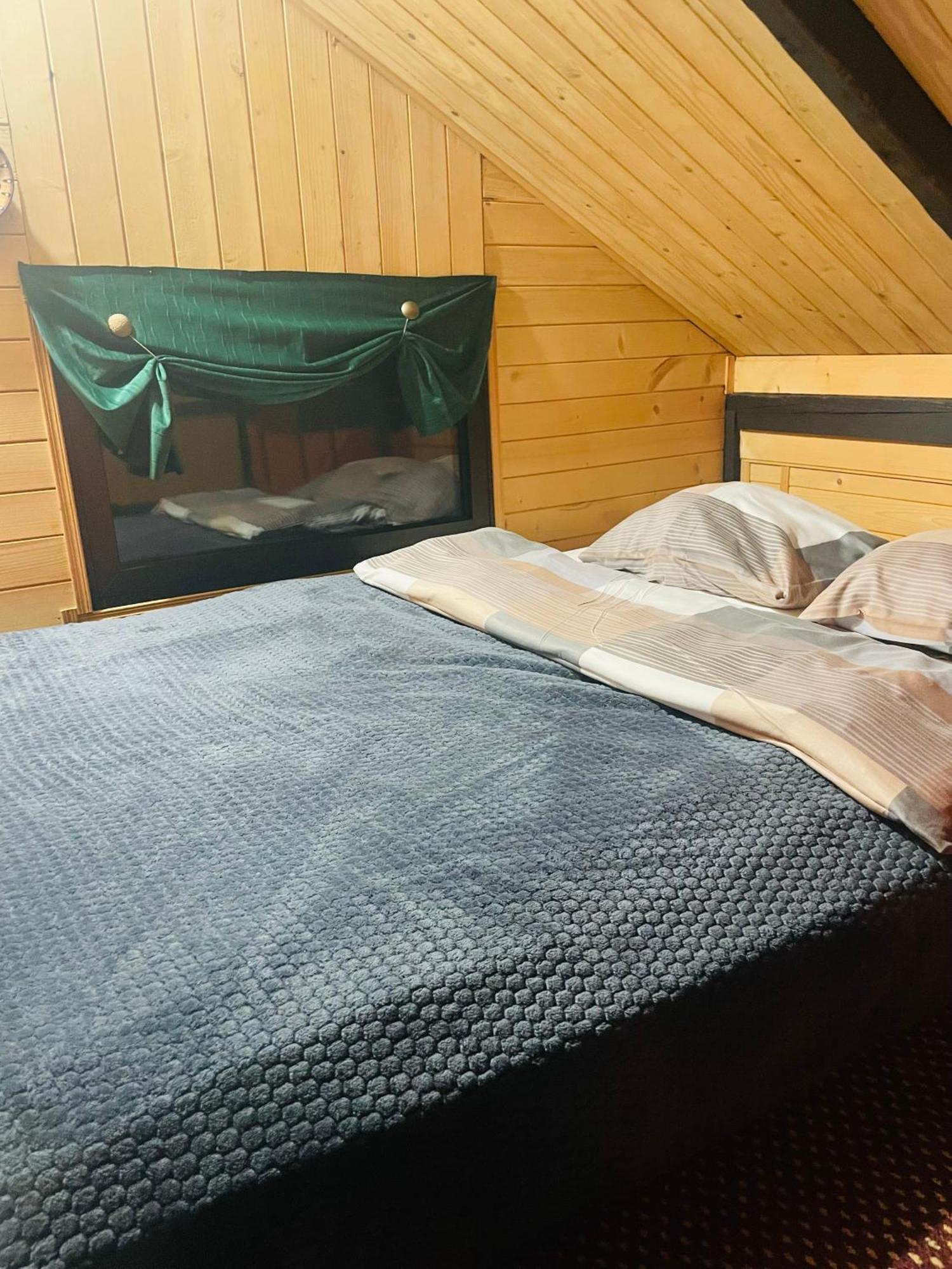 Romantyczna Chatka Pisarzowice  Dış mekan fotoğraf